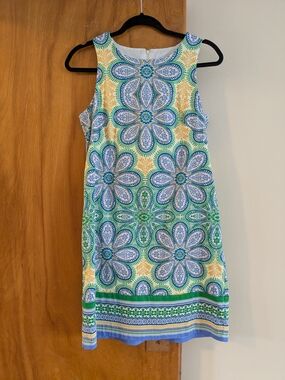 Sleeveless Floral Shift Dress in Blue, Green & Yellow